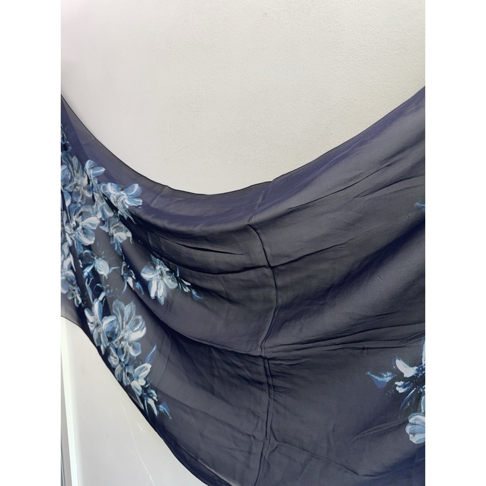 st. John Silk Scarf Wrap Blue White Floral - Picture 2 of 10